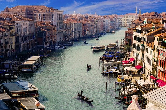 How to Get to Murano from Venice