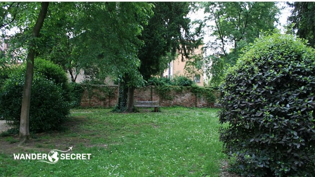 pparco savorgnan park in Venice, Italy arco savorgnan park in Venice, Italy