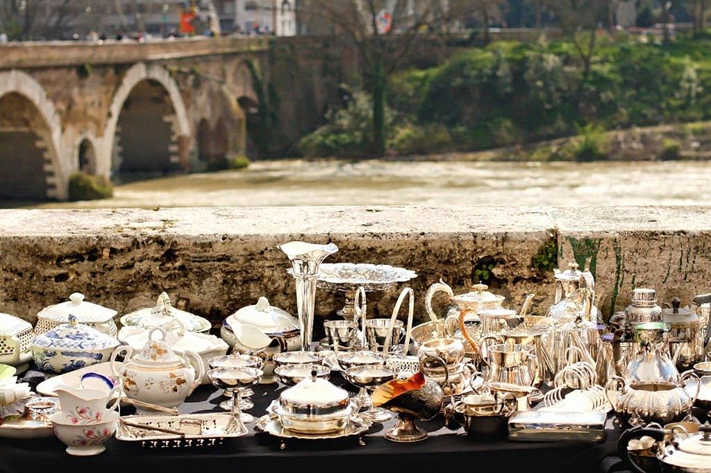 Best Antique Markets to Visit in Rome
